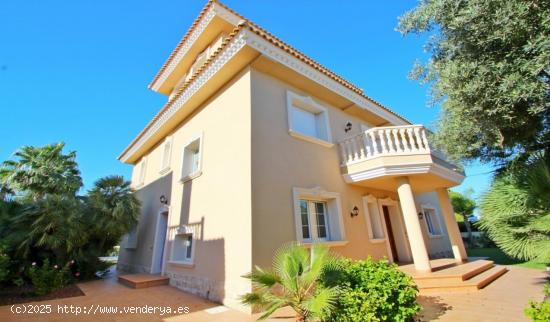 Villa de Lujo en Cabo Roig, Orihuela Costa - ALICANTE