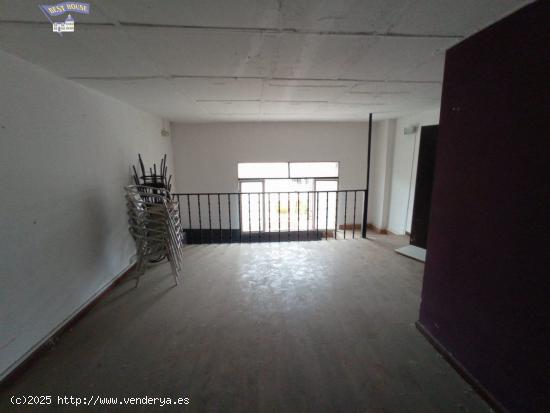 LOCAL COMERCIAL CON MUCHAS POSIBILIDADES PARA REFORMAR!!! - BARCELONA