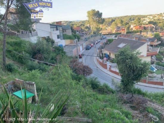 TERRENO URBANO DE 450 m2 EN RUBI ZONA SANT MUÇ - BARCELONA