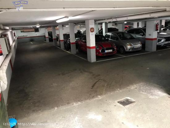 PLAZA DE PARKING DE 11M2 EN MONTCADA I REIXAC ZONA CENTRO - BARCELONA