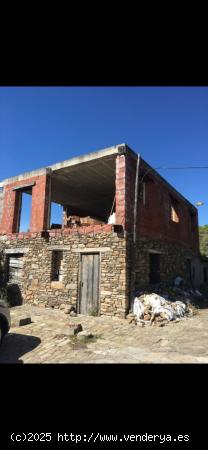 SE VENDE CASA EN CONSTRUCCIÓN EN SALAS DE LOS BARRIOS - LEON