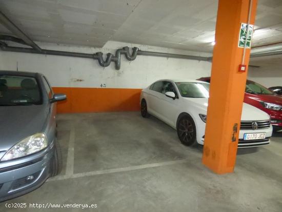 Plaza de parking en venta - BARCELONA