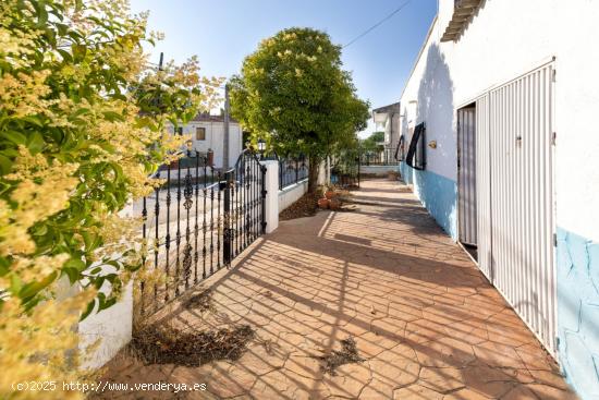 Casa de Pueblo con Vistas - GRANADA