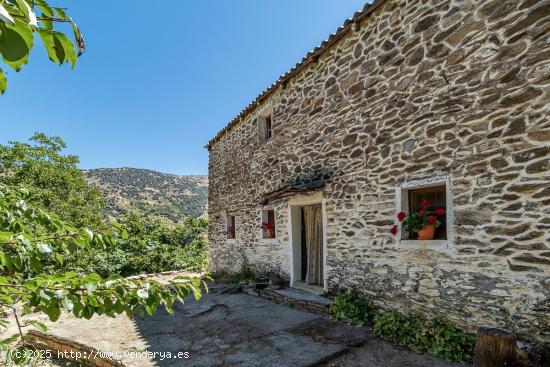 73.000 m2 Finca rústica con vivienda en Güéjar Sierra - GRANADA