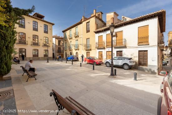 EDIFICIO EN VENTA EN EL CORAZON DE GUADIX - GRANADA