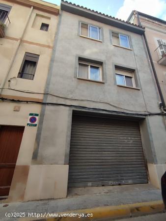 ¡LOCAL COMERCIAL/APARCAMIENTO EN EL CENTRO DE REUS! - TARRAGONA