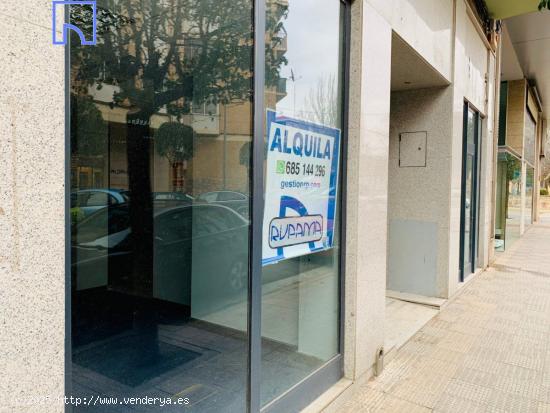 LOCAL COMERCIAL EN AVDA. SANTA ANA - NAVARRA