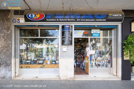  Local comercial frente Mercadona Hípica y parada metro - GRANADA 