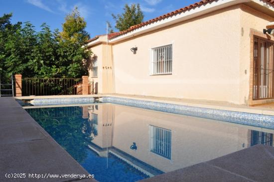 Chalet Independiente en Los Girasoles-San Vicente - ALICANTE