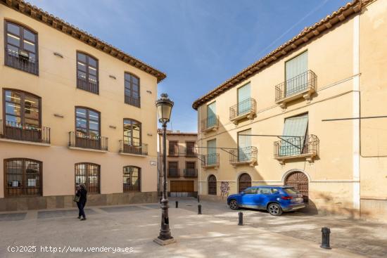 EDIFICIO EN VENTA EN EL CORAZON DE GUADIX - GRANADA