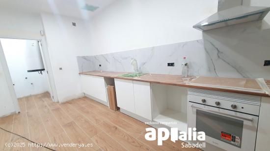 PISO A ESTRENAR DE 4 HABITACIONES, EN LA CREU DE BARBERÀ - BARCELONA