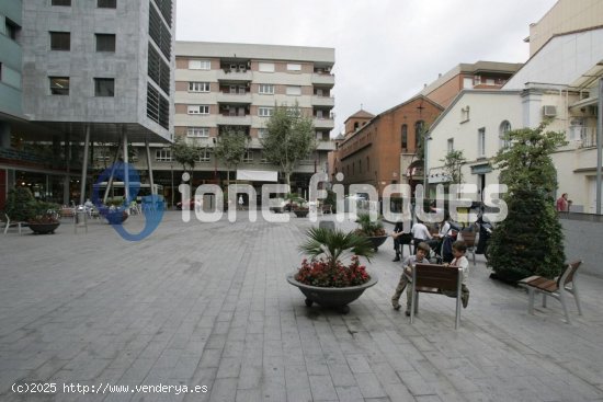 Plaza de aparcamiento en venta  en Sabadell - Barcelona