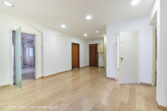 Oficina en venta  en Barcelona - Barcelona