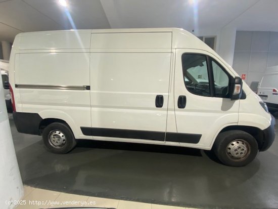 Peugeot Boxer Furgon 335 L2H2 BlueHDI 96kw 130cv - GARANTIA MECANICA - Barcelona