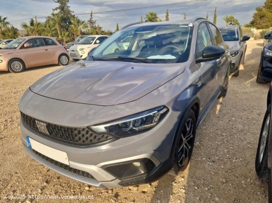  Fiat Tipo Cross 1.6 96kW (130CV) FINALES DE DICIEMBRE DE 2022 - Carcaixent 