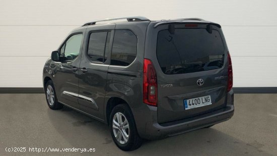 Toyota Proace City Verso 1.2 81KW FAMILY ACTIVE SWB 110 5P - Leganés