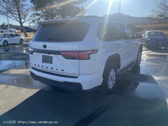 TOYOTA Sequoia en venta en BanastÃ¡s (Huesca) - BanastÃ¡s