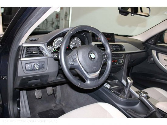 BMW Serie 3 - 320d EfficientDynamics Touring - Leioa