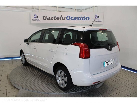 Peugeot 5008 Active 1.6 BlueHDi 120 FAP - Leioa