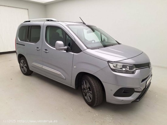 Toyota Proace City Verso Family Active 1.5D 96kW (130CV)   L1 - Leioa