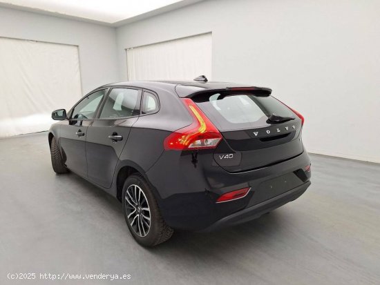 Volvo V40 Inscription 2.0 T2 - Leioa