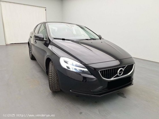 Volvo V40 Inscription 2.0 T2 - Leioa