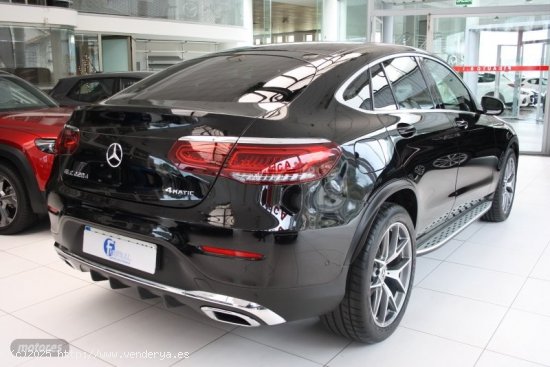 Mercedes Clase CLC 220D COUPE AMG AUT. 4 MATIC 5P de 2021 con 56.575 Km por 48.900 EUR. en Pontevedr