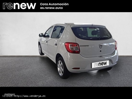 Dacia Sandero AMBIANCE 1.2 de 2015 con 31.000 Km por 8.900 EUR. en Madrid