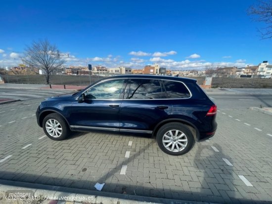 Volkswagen Touareg 3.0 v6 245 CV de 2011 con 205.000 Km por 16.000 EUR. en Madrid