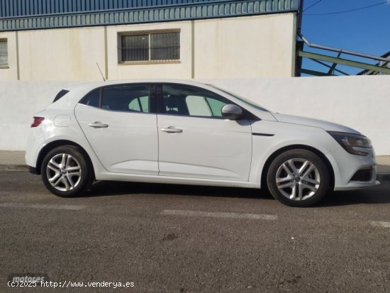 Renault Megane Techno Blue dCi 85 kW (115CV) EDC de 2018 con 220.000 Km por 10.500 EUR. en Alicante