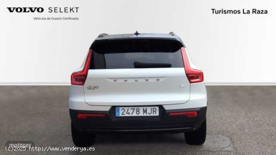 Volvo XC40 TODOTERRENO BEV 70KWH RECHARGE PLUS 231CV 5P de 2023 con 22.466 Km por 37.900 EUR. en Sev