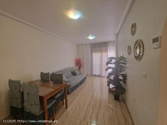 TORREVIEJA ATICO 1+1 AL LADO PLAYA LOS LOCOS 109.900€ - ALICANTE