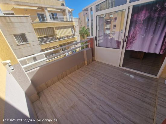 TORREVIEJA ATICO 1+1 AL LADO PLAYA LOS LOCOS 109.900€ - ALICANTE