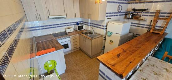 FABULOSO BUNGALOW EN PLANTA ALTA, IDEAL COMO VACACIONAL, VENGA A VERLO, UNA GANGA!!!! - ALICANTE