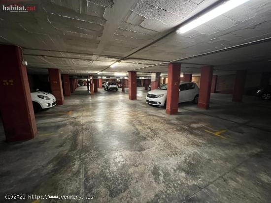  ¡¡ PLAZA DE PARKING EN VILANOVA I LA GELTRÚ - ZONA CENTRO !! - BARCELONA 