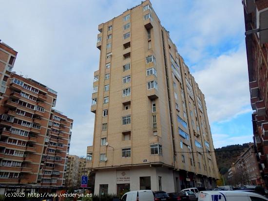  ETXEA, vende piso en Villava, totalmente reformado, 3 dormitorios - NAVARRA 