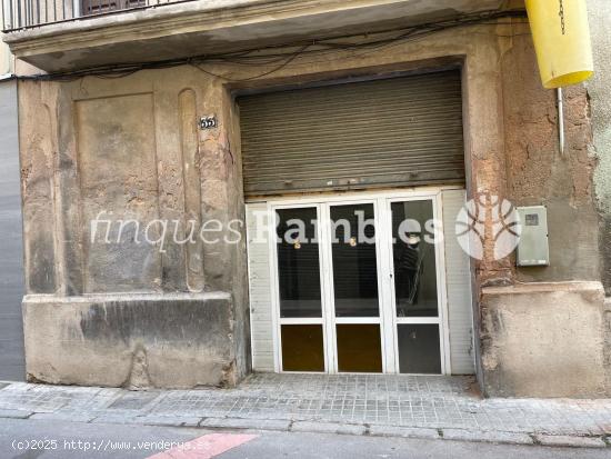 LOCAL PER A MAGATZEM, GARATGE O COMERCIAL ZONA CARRER SANT MAGÍ - BARCELONA