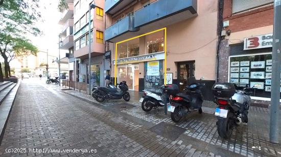 Local comercial en alquiler en Av. Meridiana, 255 La Sagrera/Barcelona - BARCELONA