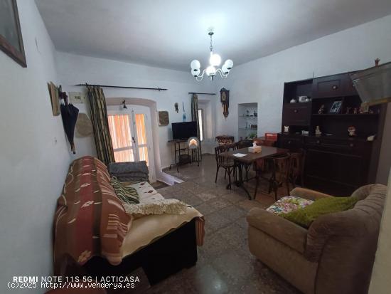 VENTA DE CASA EN ALDEA DEL CANO - CACERES