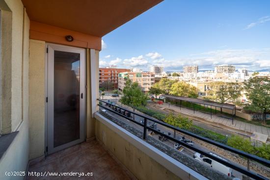 Piso con ascensor zona Son Dameto - BALEARES