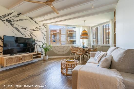 PISO LOFT CON ASCENSOR, PARKING COMUNITARIO, JARDIN Y PISCINA EN CAMBRILS - TARRAGONA