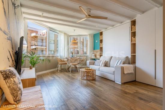 PISO LOFT CON ASCENSOR, PARKING COMUNITARIO, JARDIN Y PISCINA EN CAMBRILS - TARRAGONA