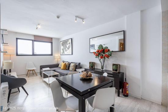  ¡Sacamos a la venta este espectacular apartamento en Edificio Monte Gorbea! - GRANADA 