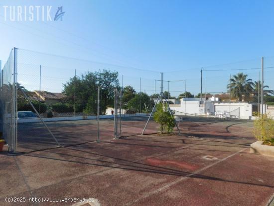 Espacioso restaurante con dos viviendas, pista de tenis y piscina. - ALICANTE