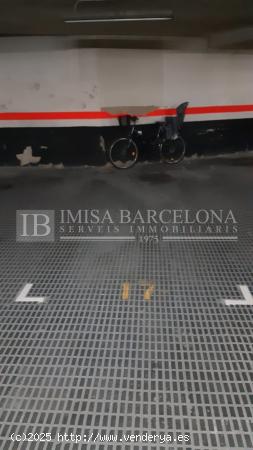 GARAJE EN VENTA EN CALLE VILADOMAT - BARCELONA