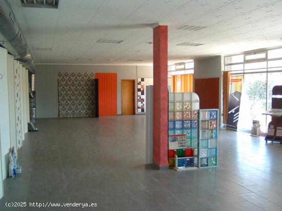 Nave industrial en L' Aldea - Rent. 4% anual - TARRAGONA