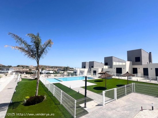  Villa en venta a estrenar en Murcia (Murcia) 