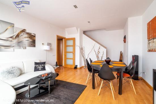 Atico Duplex con Vista a toda Barcelona - BARCELONA