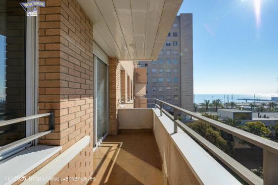 DUPLEX CON VISTA AL MAR - BARCELONA