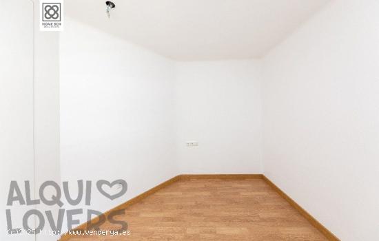 PISO EN VENTA C/ CARTELLA JUNTO AV. BORBÓ - BARCELONA